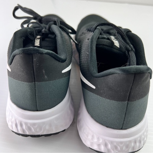 Nike Sneaker Women's 8.5 Black Revolution 5 White Swoosh Running Shoe - Picture 7 of 11